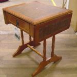 381 8141 DROP-LEAF TABLE